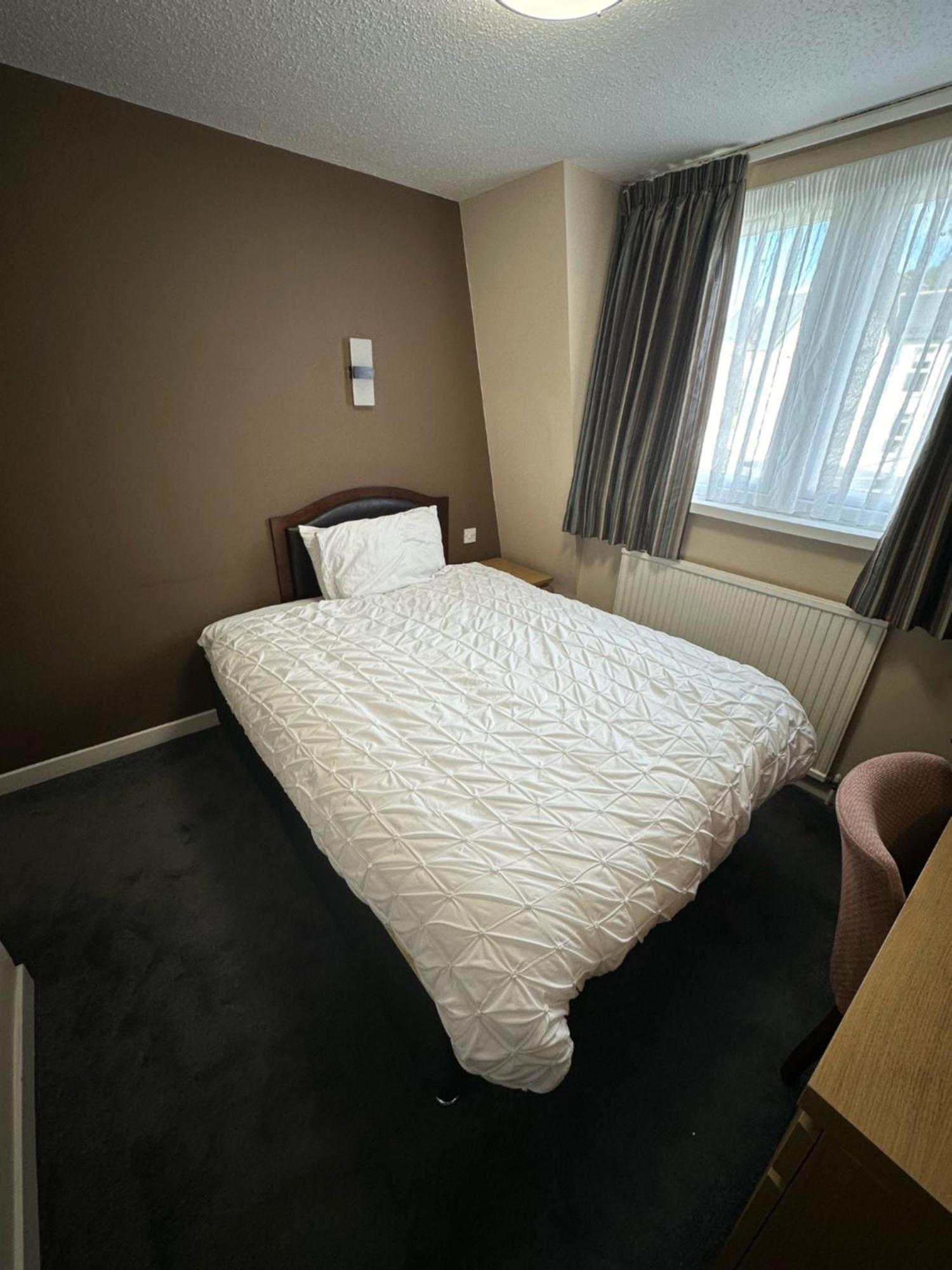 Burnett Arms Hotel Banchory Zewnętrze zdjęcie
